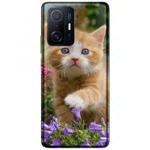Coque téléphone Xiaomi 11T 5G / Pro Motif Cute Ginger Kitten in a flowery garden Lovely and enchanting cat